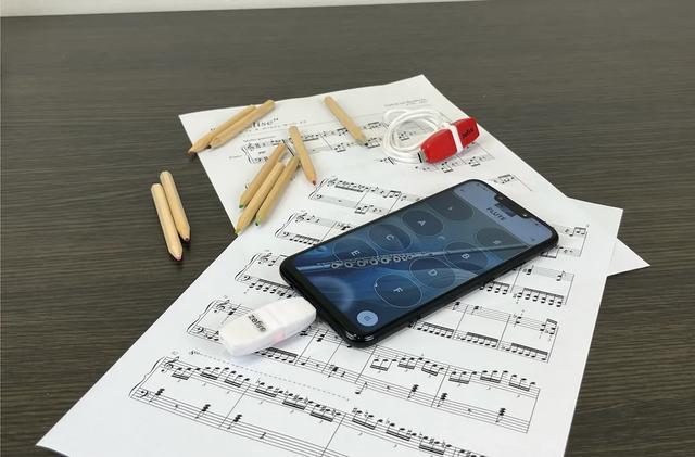 B-C 吹嘴可将您的手机变成乐器j9九游会真人第一品牌这款 US(图2)